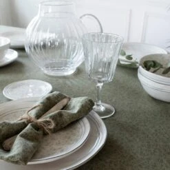 Laura Ashley Tafelkleed Sage Groen Wild Clematis 140x240cm -Meubel Verkoop 1000093099 0102