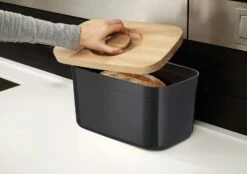 Joseph Joseph Bread Box With Cutting Board, Black -Meubel Verkoop joseph joseph bread bin with bamboo chopping board 14