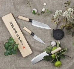 Satake Houcho Knife Set Santuko 17 Cm & Paring Knife 12 Cm -Meubel Verkoop satake houcho knife set 3pcs 18